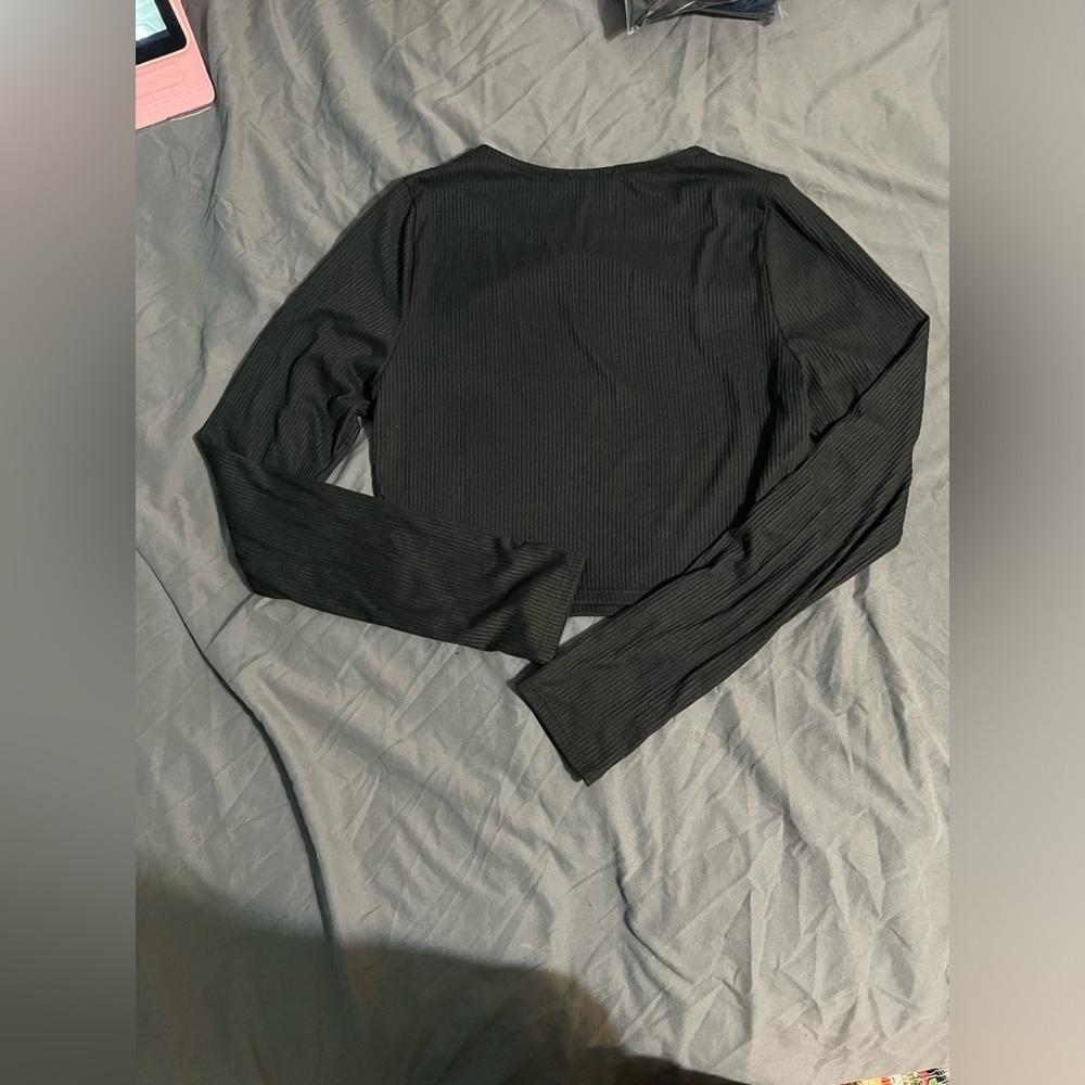 #311 black long sleeve